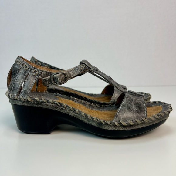 Ariat Shalimar Gray Leather T-Strap Sandals Open Toe Women's Sz 6.5 Boho Western - Picture 3 of 13